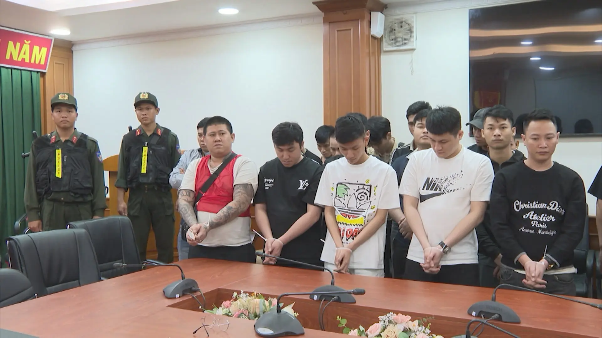 Bắt giữ thêm nhiều đối tượng lừa đảo xuyên biên giới